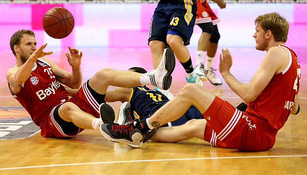 一全球性的 一全球性的