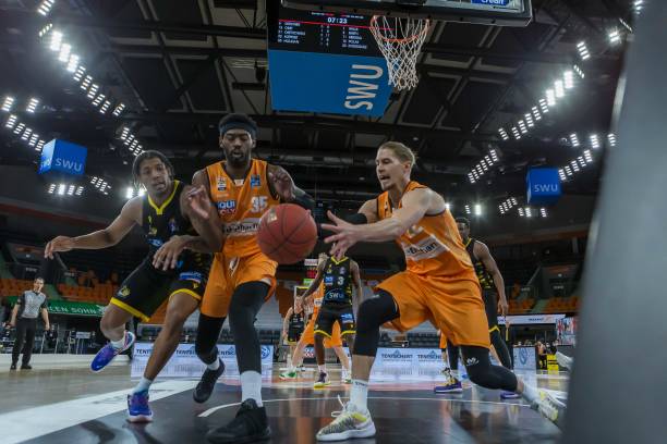 夺荣誉的赛 夺荣誉的赛