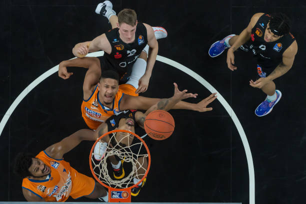 与此同时 与此同时